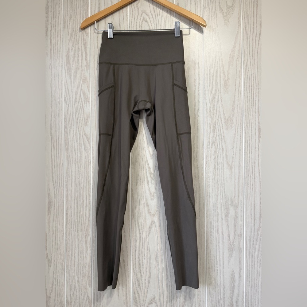 Offline by Aerie S/P High Rise 7/8 Taupe Performance Leggings with Side Pockets